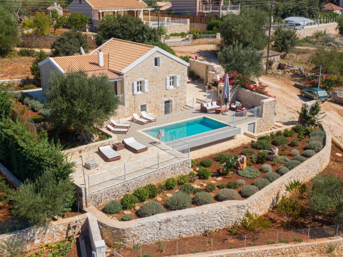 פיסקרדו Fiscardo Luxury Stone Villa Alex ,With Sunset View! מראה חיצוני תמונה