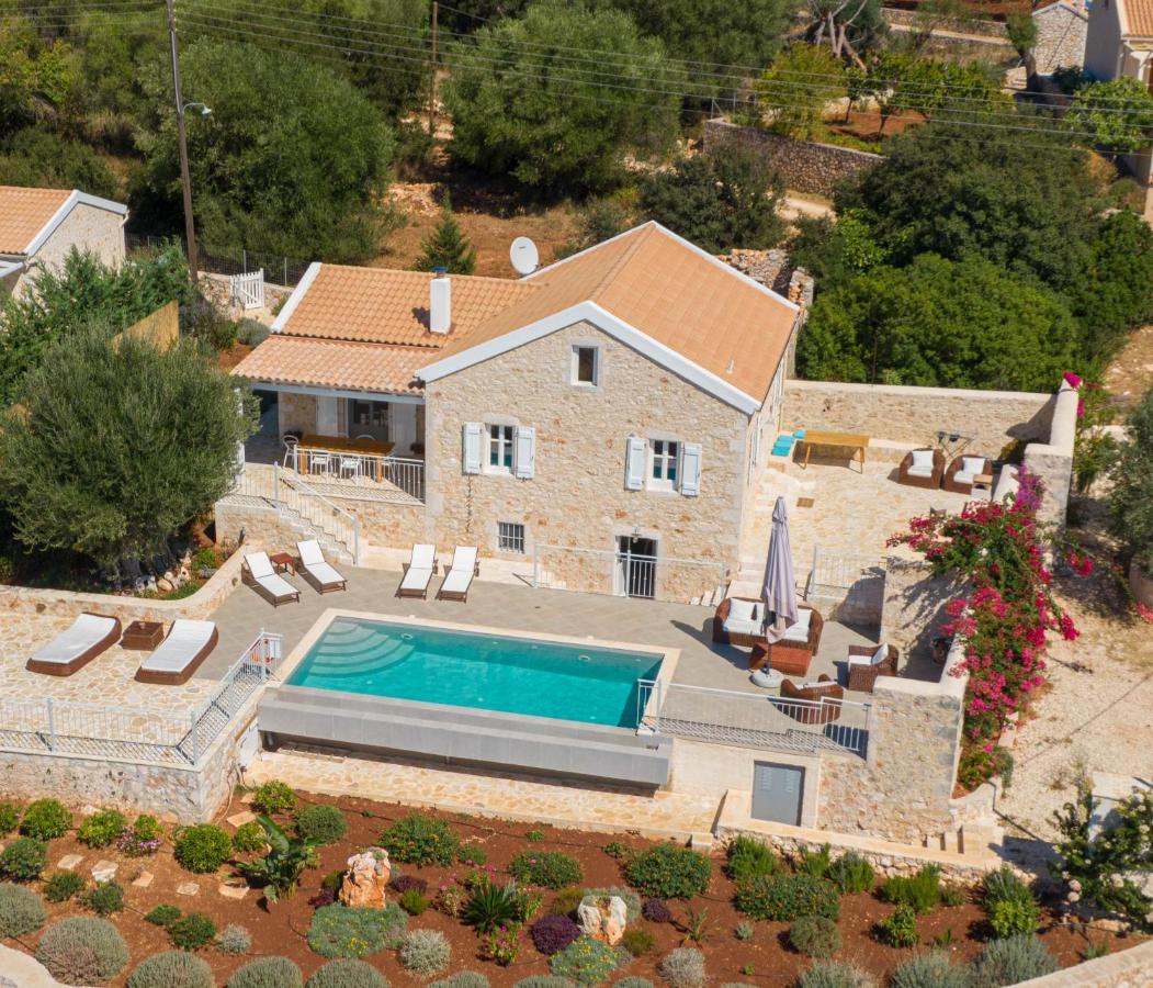 פיסקרדו Fiscardo Luxury Stone Villa Alex ,With Sunset View! מראה חיצוני תמונה